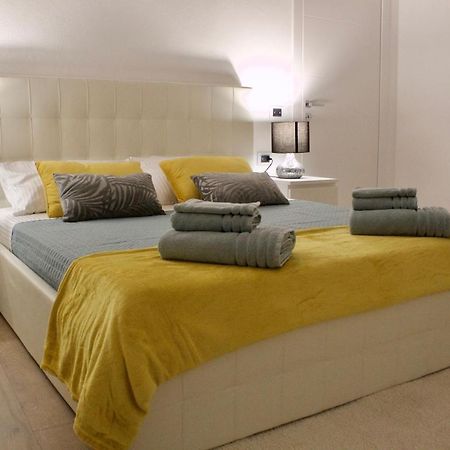 Ferienwohnung Nel Cuore Del Centro Storico Con Comfort E Stile Iglesias Exterior foto
