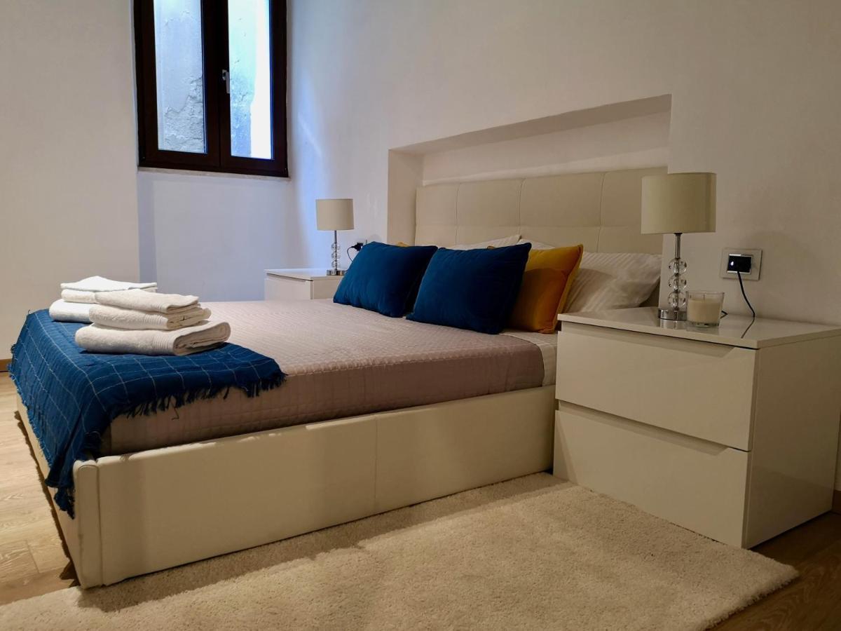 Ferienwohnung Nel Cuore Del Centro Storico Con Comfort E Stile Iglesias Exterior foto