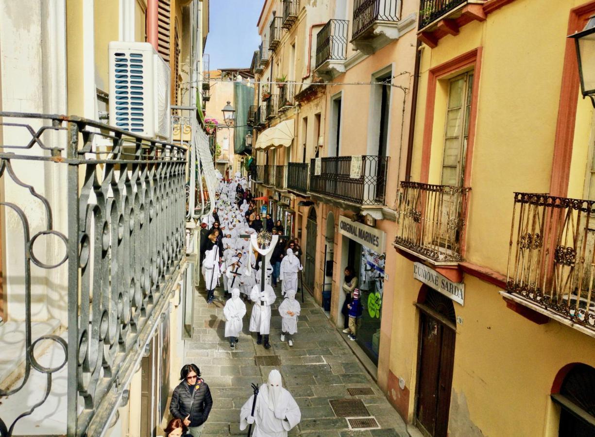 Ferienwohnung Nel Cuore Del Centro Storico Con Comfort E Stile Iglesias Exterior foto