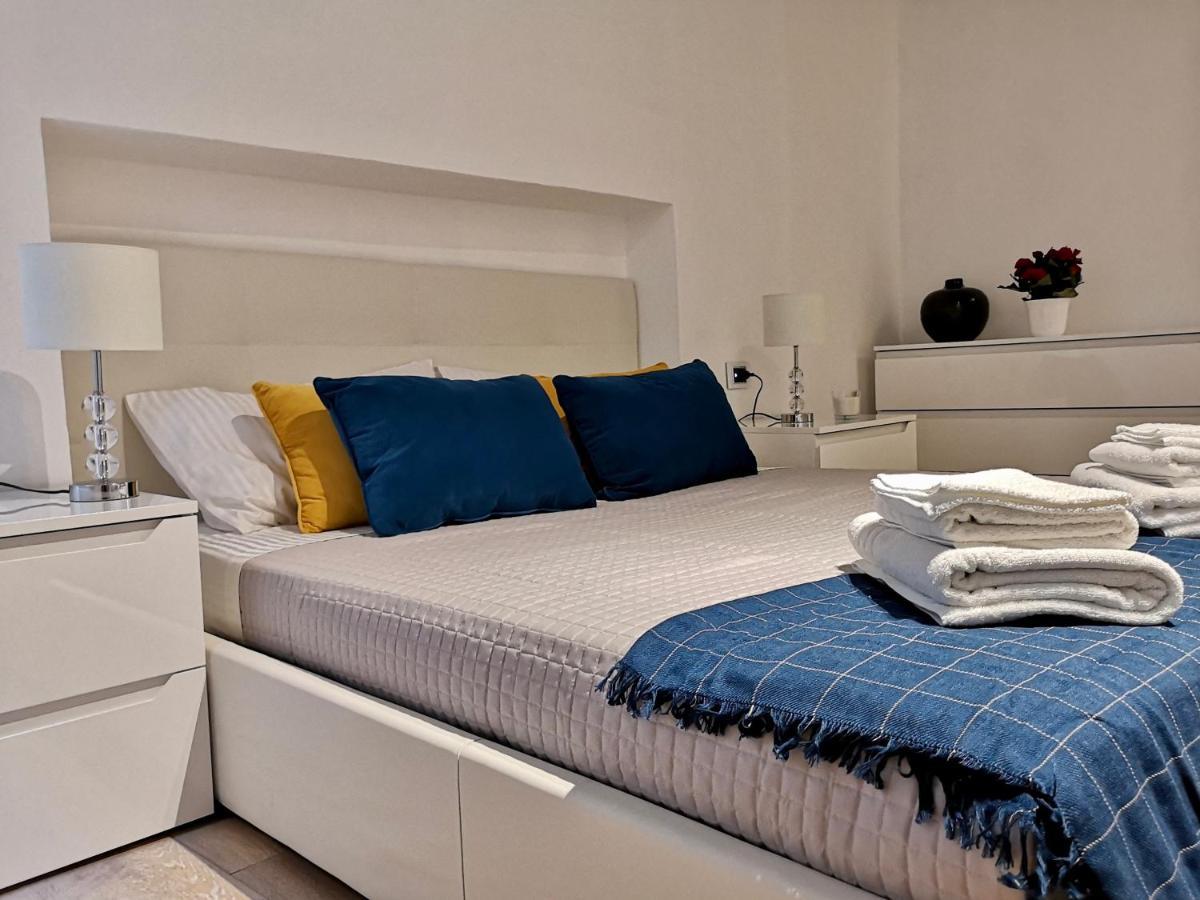 Ferienwohnung Nel Cuore Del Centro Storico Con Comfort E Stile Iglesias Exterior foto